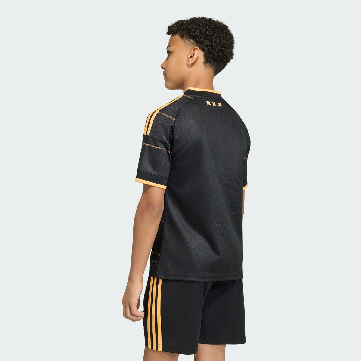 Away 26/27 Kids Shirt Kit